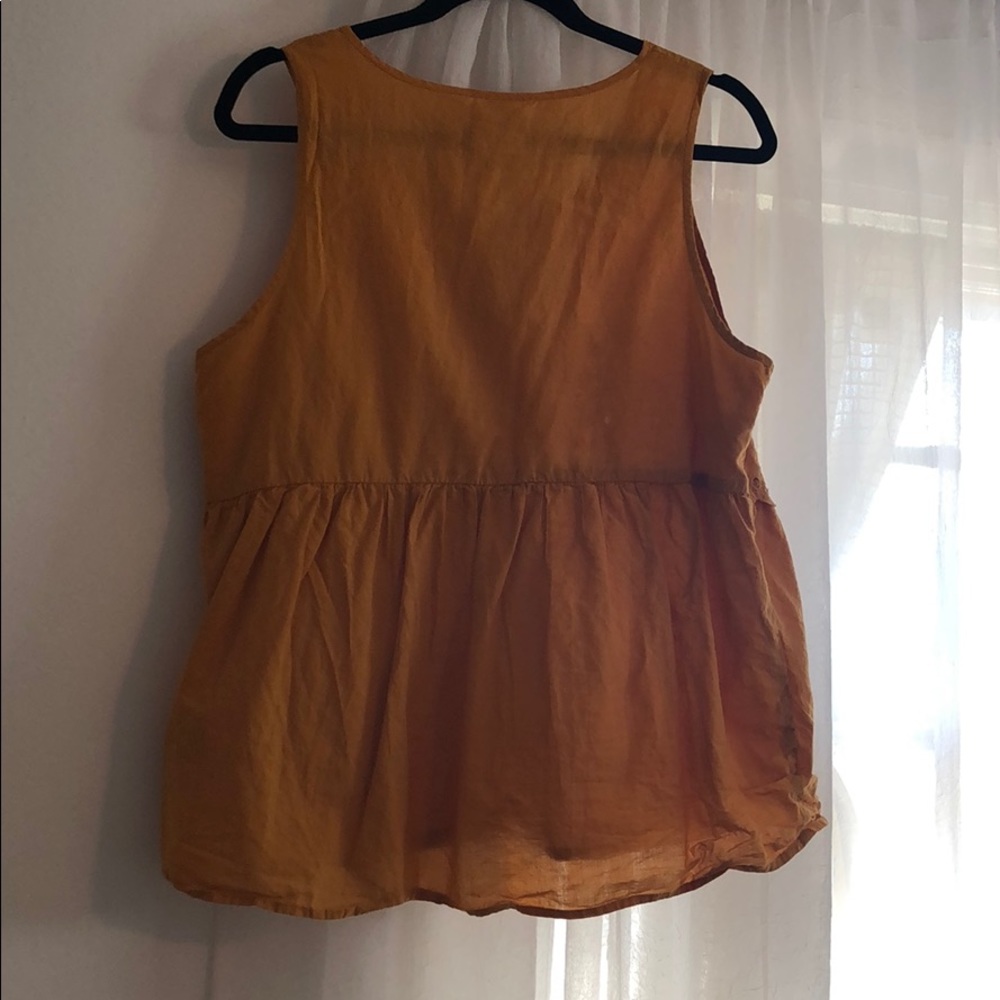 Tank - Picture 2 of 2